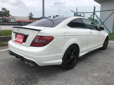 Mercedes Benz C180 CGI COUPE 1.8 (A) PRICE OTR