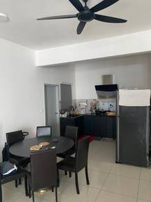 Palm Garden @ Pearl City Condo Fully Furniture 3Bed 2Bath 2Carparks  .