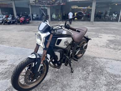 CFMOTO CLX 700 heritage tiptop
