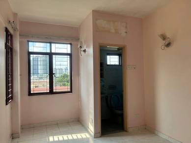 KLCC, TRX view nice unit, short walk to Seri Bintang schools, Shamelin