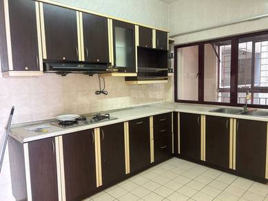 KLCC, TRX view nice unit, short walk to Seri Bintang schools, Shamelin