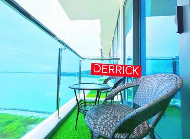 Queens Residence Q1 950sqft Good Condition Nr Queensbay Nice Unit