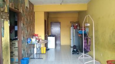 [Tingkat 2] Shoplot Apartment Pinggiran Putra Seri Kembangan