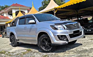 Toyota HILUX 2.5 G TRD SPORTIVO (A)