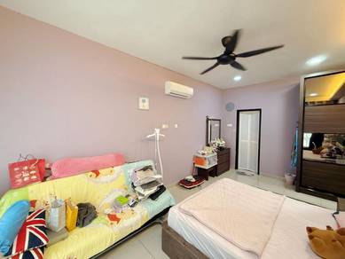 Palazio Apartment Mount Austin JB 2 Car Park Freehold Non-Bumi
