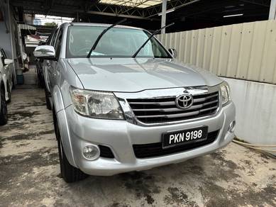 Toyota HILUX 2.5 G (A)