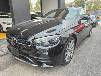 Mercedes Benz E300 2.0 AMG SPORT LUXURY SEDAN