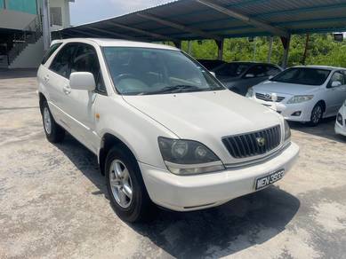 Toyota HARRIER 3.0 V6 (A)