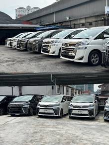 Sales Advisor for Recond car