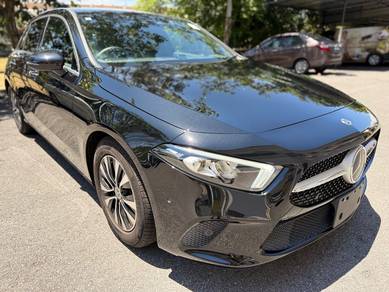 Mercedes Benz A180 Style 5A 1.3 (A)