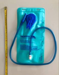 Hydration bladder pack & x2 bottles running belt