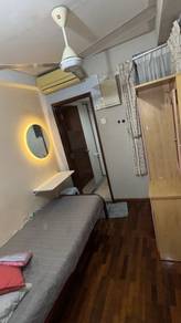 Bistari condo female room private bathroom near Pwtc LRT titiwangsa