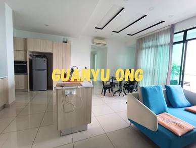 Luxury Condo @ The Light Collection 3