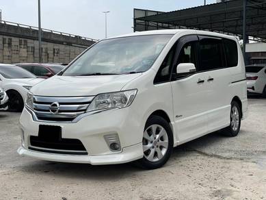 Nissan SERENA 2.0 S-HYBRID HIGHWAY STAR OFFER
