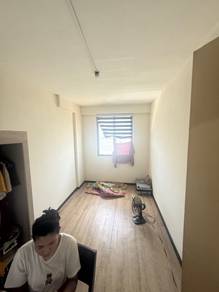 George town Maccallum Sri Saujana Partially Furnished With Carpark
