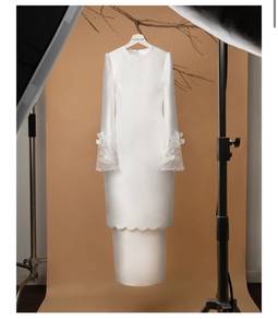 Wedding Items & Clothes to Letgo