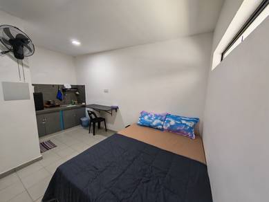 Comfy Fully Furnished Studio Stay for Daily Rental at Pulau Indah