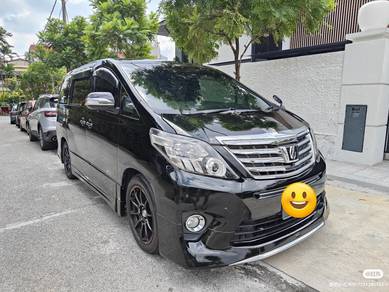 Toyota Alphard/Sewa Mpv/Mpv For Rent