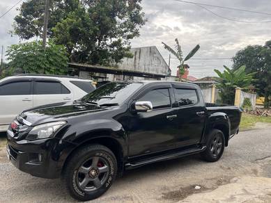 Isuzu D-MAX 2.5 ARTIC 4×4 (WITH V-LID) (A)