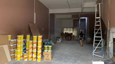 Tun Aminah @ Ground Floor Shoplot Facing South West 22x70sqft