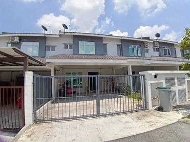 IRINGAN BAYU 2 STOREY FOR SALE !! Negotiable