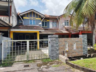 Double storey direct owner