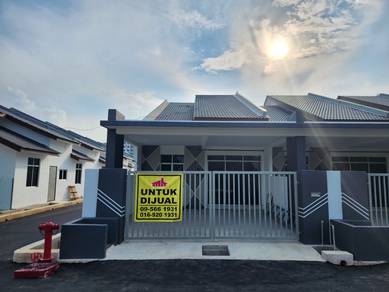 Rumah Teres 1 Tingkat di Pak Mahat Kuantan!