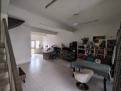 [WTS] 2-Storey Terrace @ Taman Aman Putri, Seksyen U17, Shah Alam