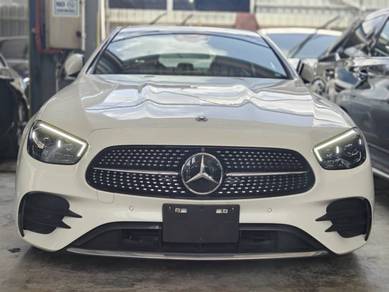 Mercedes Benz E 200 1.5 AMG SPORT