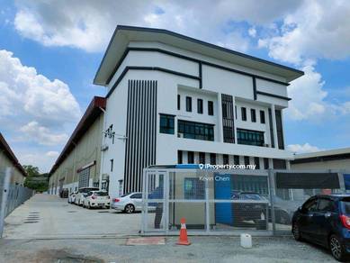 Pekan Subang Shah Alam Warehouse