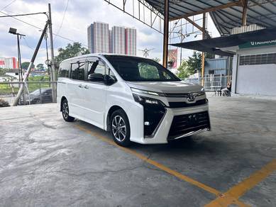 Toyota VOXY 2.0 ZS KIRAMEKI 3