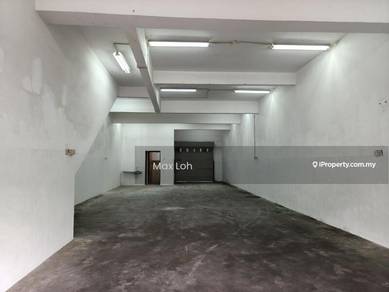 3-Storey Shop Lot, Freehold @ Taman Desa Cemerlang, Ulu Tiram, Johor