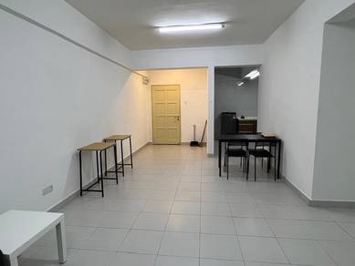 Bayu 2 Nilai Apartment