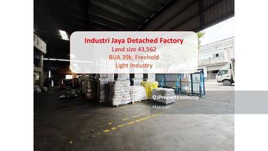 1.5 Storey Detached Factory Freehold @ Industri Jaya @ Skudai, Johor