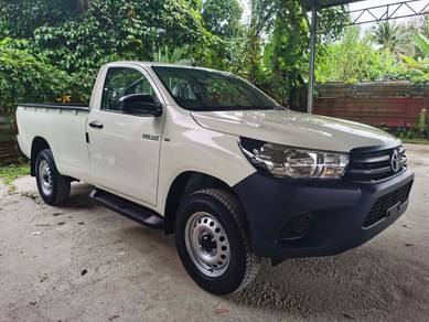 Toyota HILUX 2.4 MT (NEW)(READY STOCK)