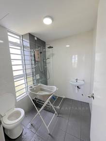 RUMAH CORNER SERTA BALKONI LUAS DI RESIDENSI RUMPUN BAHAGIA, Melaka
