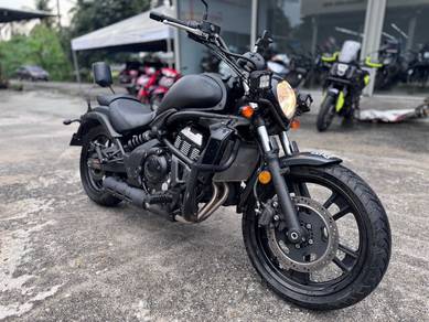 Kawasaki VULCAN 650 S tiptop like new