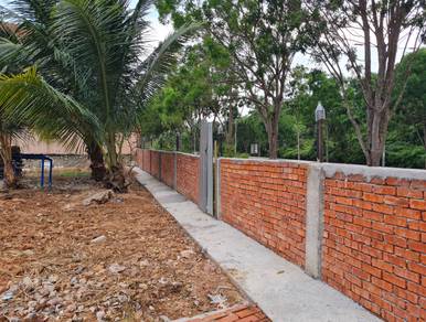 bungalow land with house for rental at kasturi height Nilai