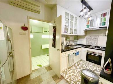 CORNER 2 Storey Terrace Taman Dagang Avenue Ampang