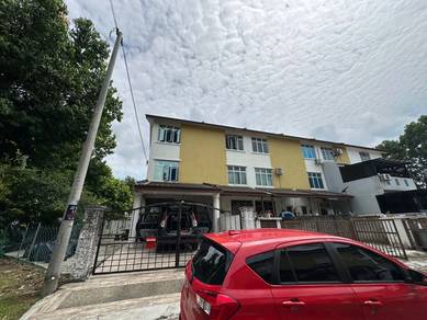 Jalan Bayan, Seri Alam Corner Lot