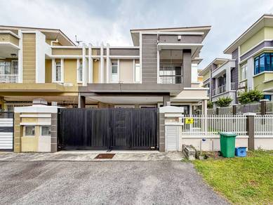 RENOVATED! Semi-D Double Storey Impian Makmur Saujana Impian Kajang