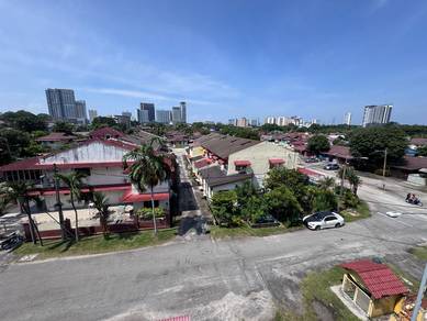 Pangsapuri Mata Kucing Freehold Apartment 5 mins to Aeon Melaka City