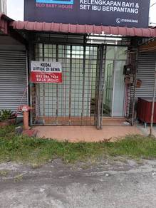 Kedai sewa percuma signboard