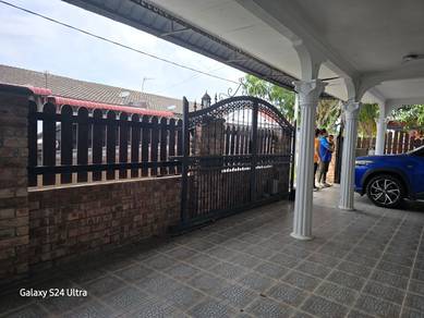 SemiD 5 bilik Fully Renovated/fully furnished @Mergong