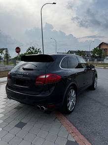 Porsche CAYENNE 4.8 S 958 (A)