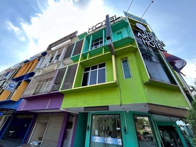 CORNER LOT 3 Storey Shoplot @ Tmn Suria Muafakat, Johor Bahru