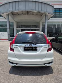 Honda JAZZ 1.5 V (A)