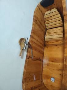 Bath Tub