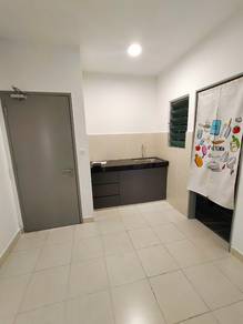Desa satumas, Taman Desa, 2 aircon, Dry and wet kitchen, Must view