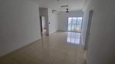 Alanis❤️❤️P/Furnished Kota Warisan Sepang Kip Mall Dengkil KLIA 2